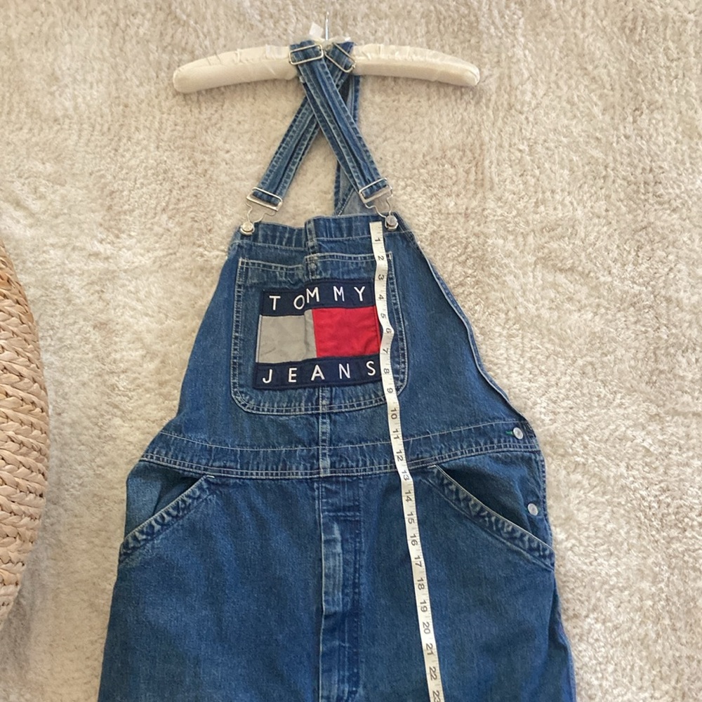 Tommy large label overalls.